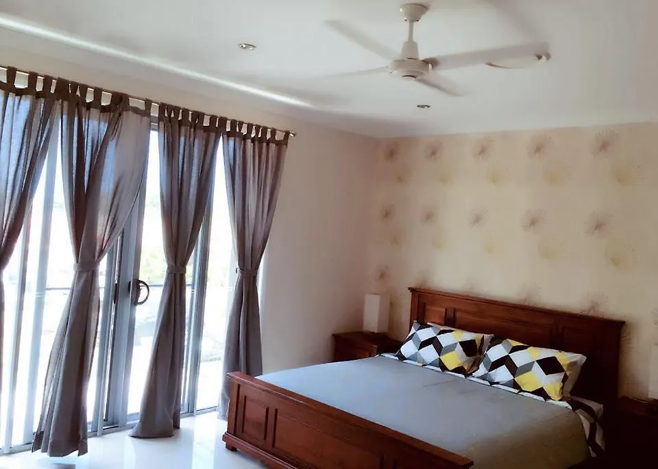 Rainbow'S Bed And Breakfast Gold Coast
