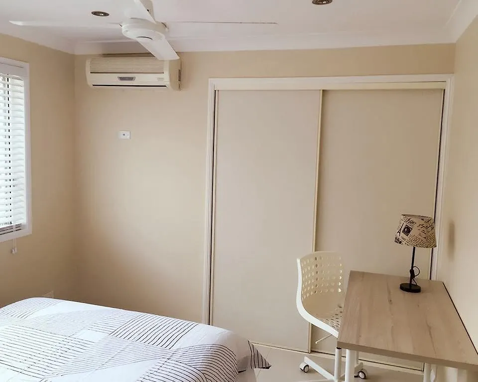 Rainbow'S Bed And Breakfast Gold Coast